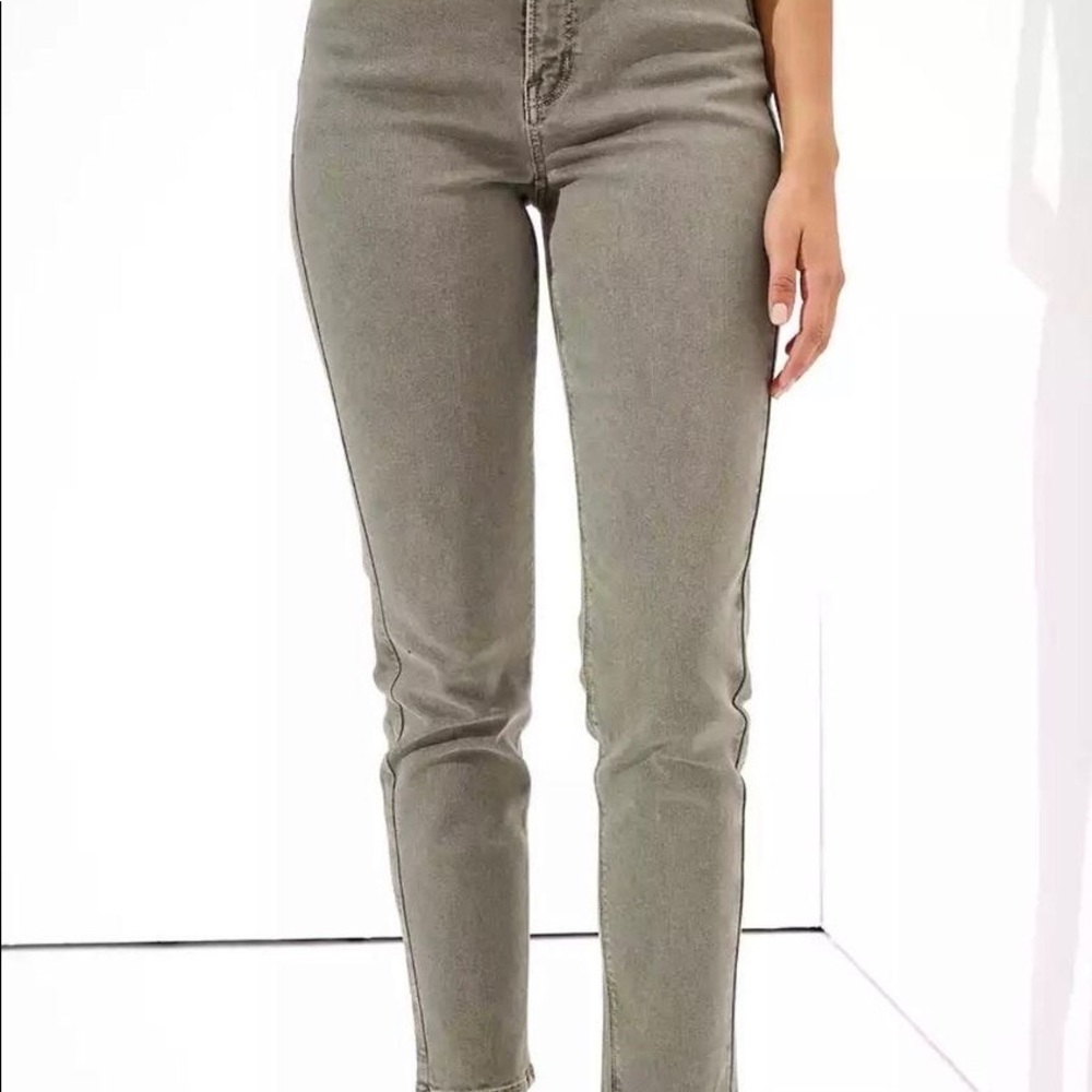 American Eagle mom jeans NWT just not my size